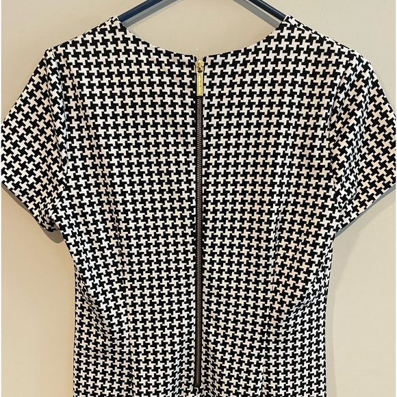 Michael Michael Kors Houndstooth Dress Size Medium - Picture 7 of 11